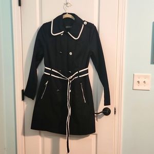 GUESS navy blue trench coat, size Medium